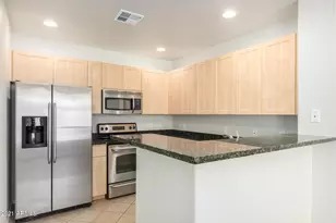 11640 N Tatum Blvd, Phoenix, AZ 85028 - Photo 9