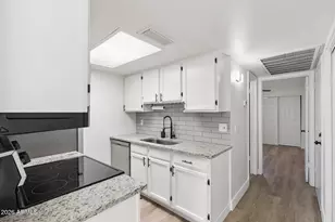 8888 N 47th Ave, Glendale, AZ 85302 - Photo 19