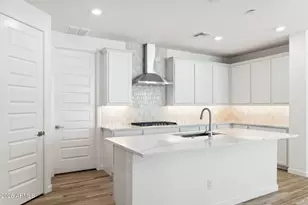 7015 W Pinnacle Vista Dr, Peoria, AZ 85383 - Photo 5