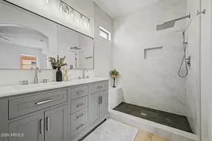 15821 N 35th Ln, Phoenix, AZ 85053 - Photo 23