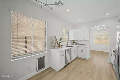 15821 N 35th Lane, Phoenix, AZ 85053 - Photo 15