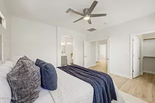 15821 N 35th Ln, Phoenix, AZ 85053 - Photo 19