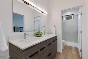 4220 N 32nd St, Phoenix, AZ 85018 - Photo 17
