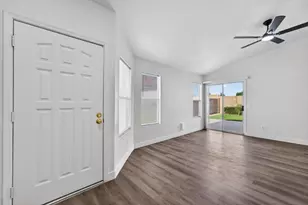 2481 S Karen Dr, Chandler, AZ 85286 - Photo 3