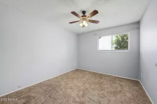 3701 W Echo Ln, Phoenix, AZ 85051 - Photo 17