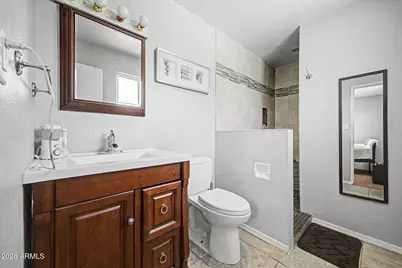 3701 W Echo Lane, Phoenix, AZ 85051 - Photo 13
