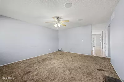 3701 W Echo Lane, Phoenix, AZ 85051 - Photo 5
