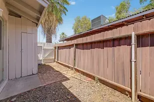2209 S Granada Dr, Tempe, AZ 85282 - Photo 21