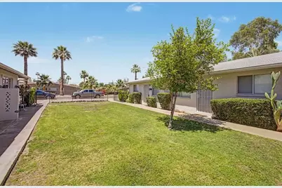 2209 S Granada Drive #A, Tempe, AZ 85282 - Photo 23