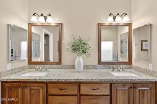 5257 E Michelle Dr, Scottsdale, AZ 85254 - Photo 9