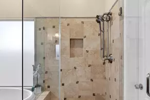 5257 E Michelle Dr, Scottsdale, AZ 85254 - Photo 7