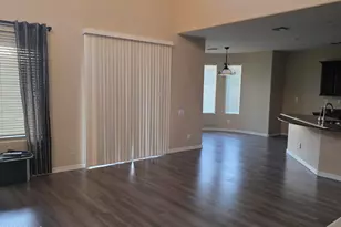 21618 N 38th Way, Phoenix, AZ 85050 - Photo 11