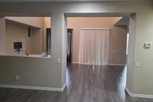 21618 N 38th Way, Phoenix, AZ 85050 - Photo 9