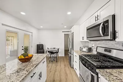 9933 W Riviera Drive, Sun City, AZ 85351 - Photo 13