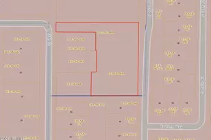 5625 S 11th St, Phoenix, AZ 85040 - Photo 1