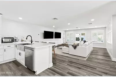 3840 E Mulberry Drive, Phoenix, AZ 85018 - Photo 9