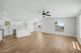 11275 N 99th Ave, Peoria, AZ 85345 - Photo 5