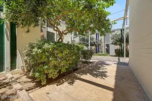 4401 N 40th St, Phoenix, AZ 85018 - Photo 3