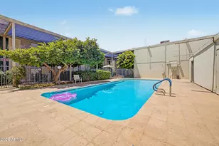 4401 N 40th St, Phoenix, AZ 85018 - Photo 31