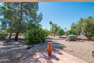 13229 W Beechwood Dr, Sun City West, AZ 85375 - Photo 43