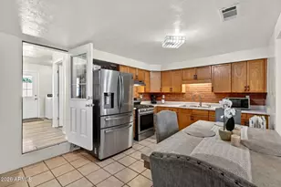 11207 N 17th Dr, Phoenix, AZ 85029 - Photo 11
