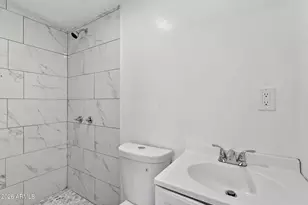 11207 N 17th Dr, Phoenix, AZ 85029 - Photo 29