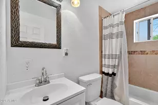 11207 N 17th Dr, Phoenix, AZ 85029 - Photo 21