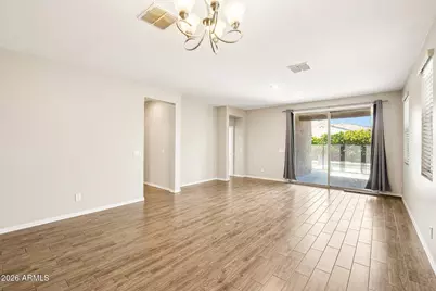 9436 W Willow Bend Lane, Phoenix, AZ 85037 - Photo 7