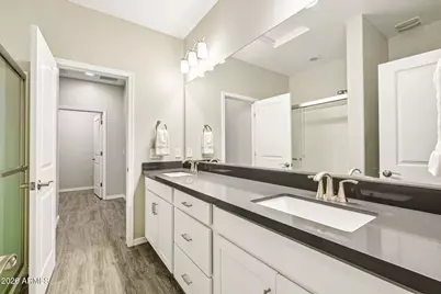9436 W Willow Bend Lane, Phoenix, AZ 85037 - Photo 13