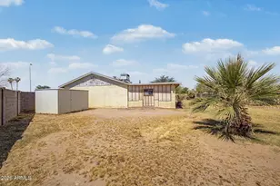 2221 N 51st Dr, Phoenix, AZ 85035 - Photo 29