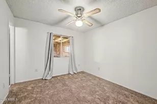 2221 N 51st Dr, Phoenix, AZ 85035 - Photo 13