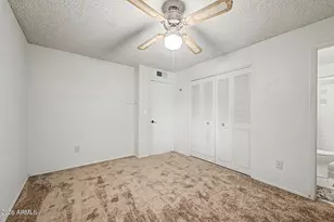 2221 N 51st Dr, Phoenix, AZ 85035 - Photo 11