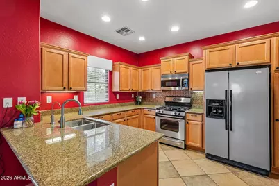 3713 W Vivian Court, Phoenix, AZ 85086 - Photo 11