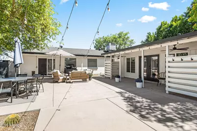 901 E Berridge Lane, Phoenix, AZ 85014 - Photo 23