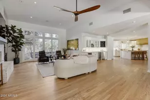 330 W Lawrence Rd, Phoenix, AZ 85013 - Photo 9