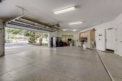 330 W Lawrence Road, Phoenix, AZ 85013 - Photo 29