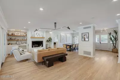 330 W Lawrence Road, Phoenix, AZ 85013 - Photo 5