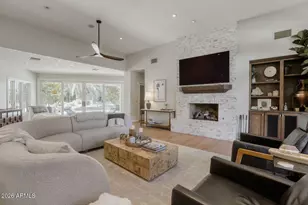330 W Lawrence Rd, Phoenix, AZ 85013 - Photo 13