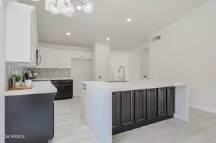 14677 N 90th Dr, Peoria, AZ 85381 - Photo 9