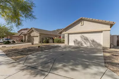10224 S 182nd Avenue, Goodyear, AZ 85338 - Photo 3