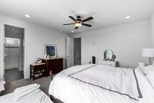 3557 E Tina Dr, Phoenix, AZ 85050 - Photo 31