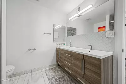 5105 N 83rd Street, Scottsdale, AZ 85250 - Photo 17