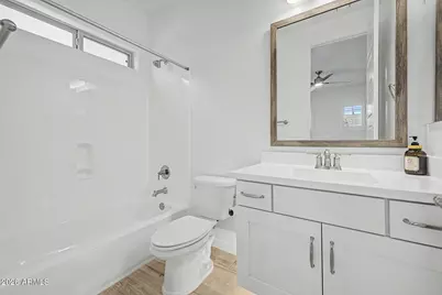 21318 N 58th Street, Phoenix, AZ 85054 - Photo 41