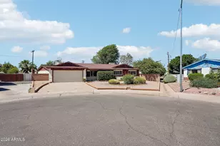 2923 W Windrose Dr, Phoenix, AZ 85029 - Photo 7