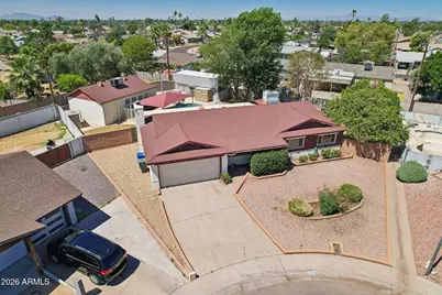 2923 W Windrose Drive, Phoenix, AZ 85029 - Photo 9