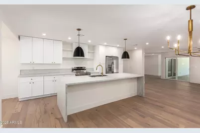 829 E Desert Park Lane, Phoenix, AZ 85020 - Photo 17