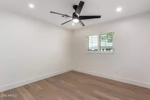 829 E Desert Park Ln, Phoenix, AZ 85020 - Photo 31