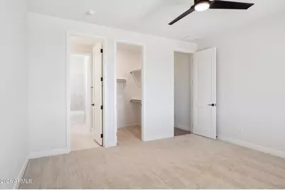654 E Paint Your Wagon Trail, Phoenix, AZ 85085 - Photo 33