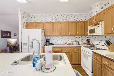 684 S Lazy Beaver Way, Sierra Vista, AZ 85635 - Photo 13