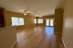8234 W Salter Dr, Peoria, AZ 85382 - Photo 13